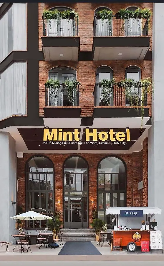 Mint Hotel Bui Vien Q1 contacts